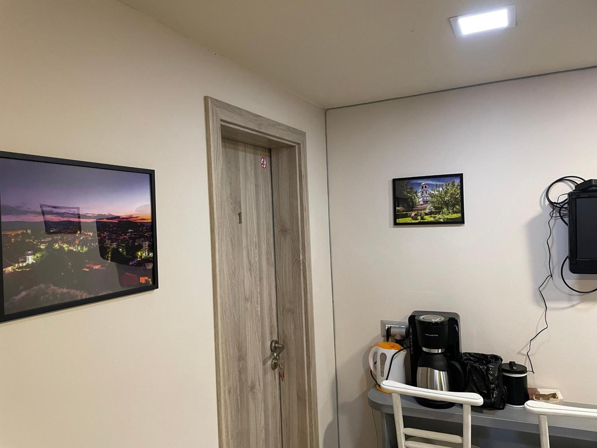 Cloud 9 Hostel Plovdiv Ngoại thất bức ảnh